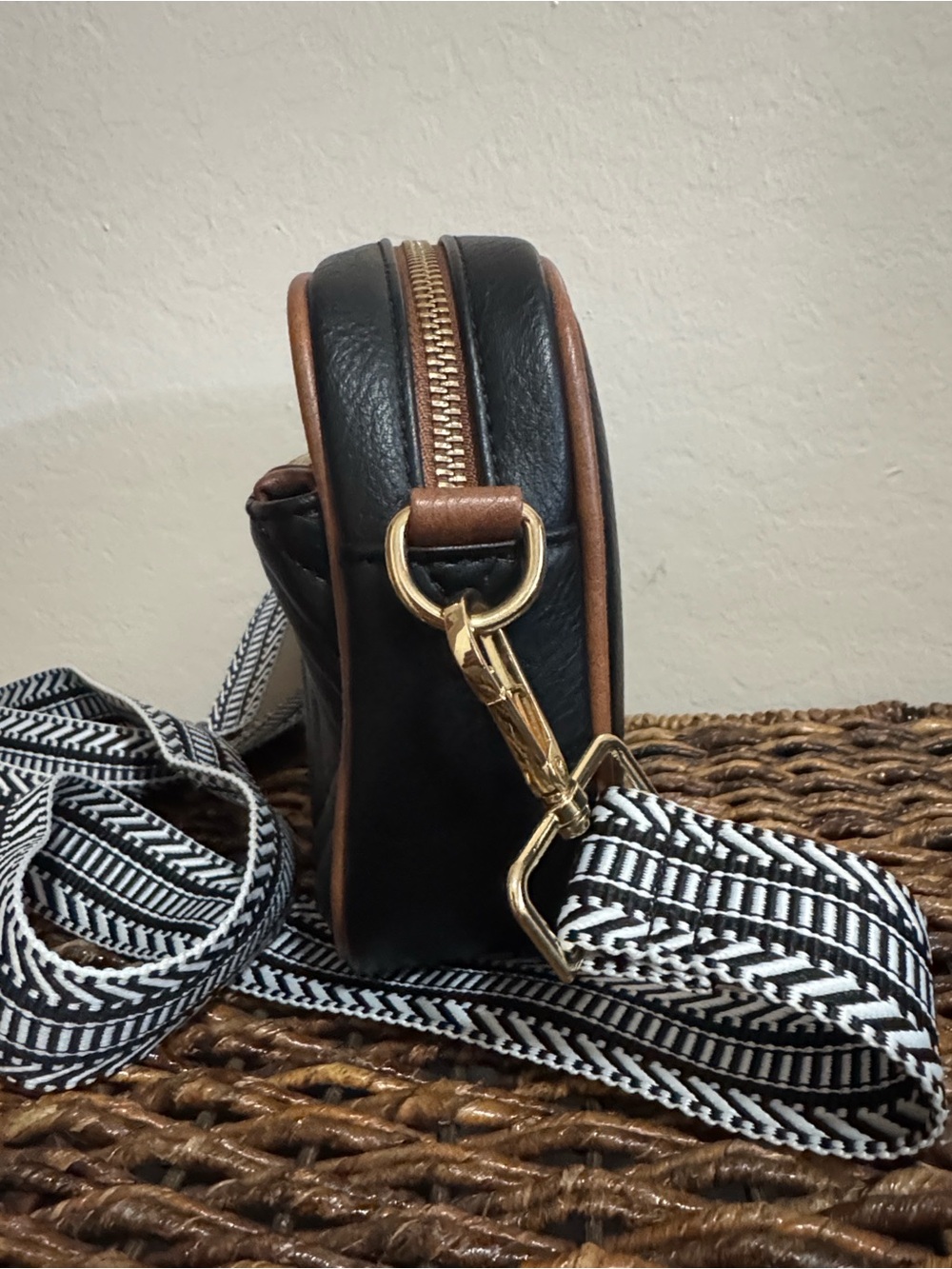 Bostanten Black and Brown Quilted Crossbody with Patterned Strap - Picture 5 of 12